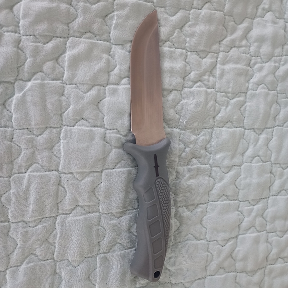 Camillus 9.5" Camp Knife, Titanium Bonded 4.75" Fixed Blade, Camping/Hunting, Gr - Picture 2 of 11